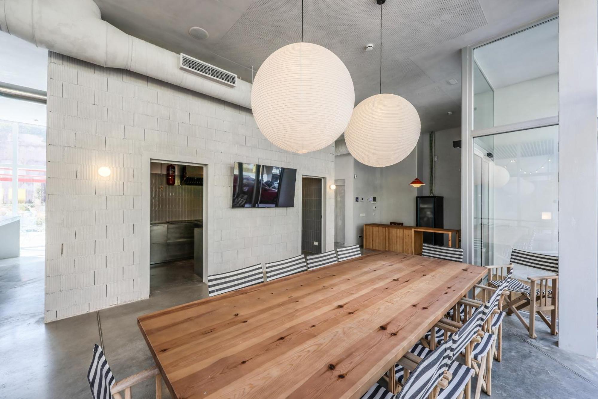 Madrid Live Coworking - Self Service - ภายนอก รูปภาพ